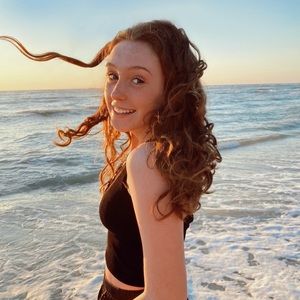 Meet your Posher, Bianca